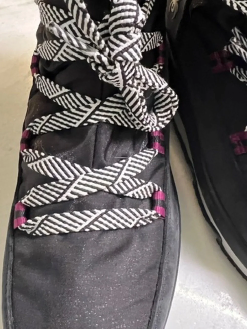 NWOT Spyder Camden Waterproof Women's Boots